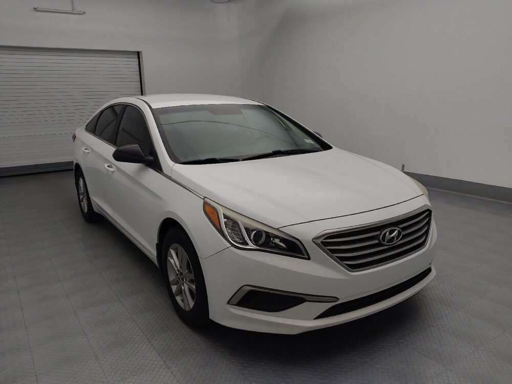 2017 Hyundai Sonata in Independence, MO 64055 - 18094273 13