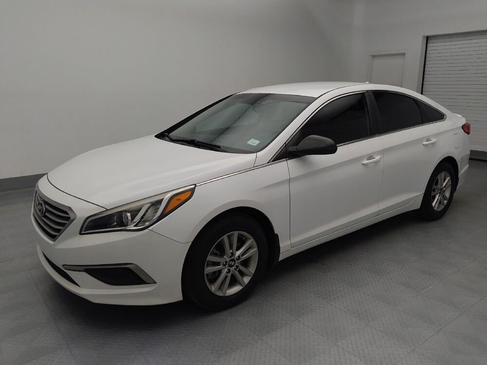 2017 Hyundai Sonata in Independence, MO 64055 - 18094273 2
