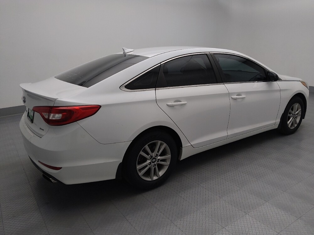 2017 Hyundai Sonata in Independence, MO 64055 - 18094273 10