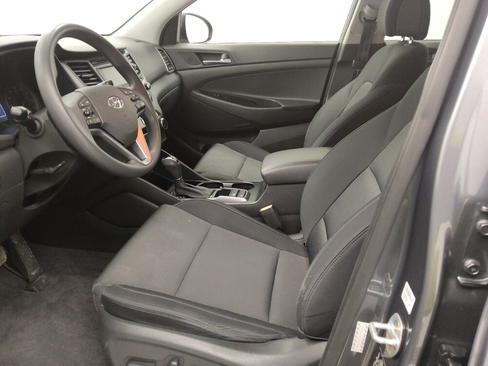 2016 Hyundai Tucson in St. Louis, MO 63125 - 18094275 17