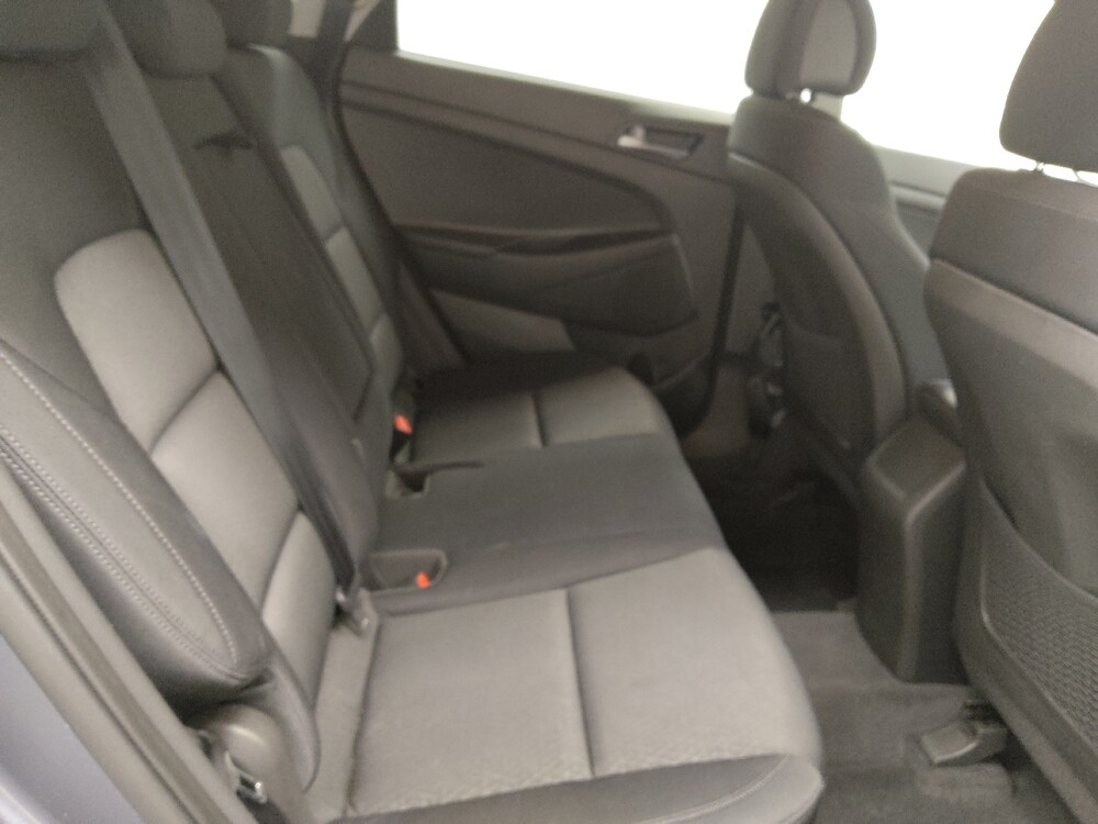 2016 Hyundai Tucson in St. Louis, MO 63125 - 18094275 19