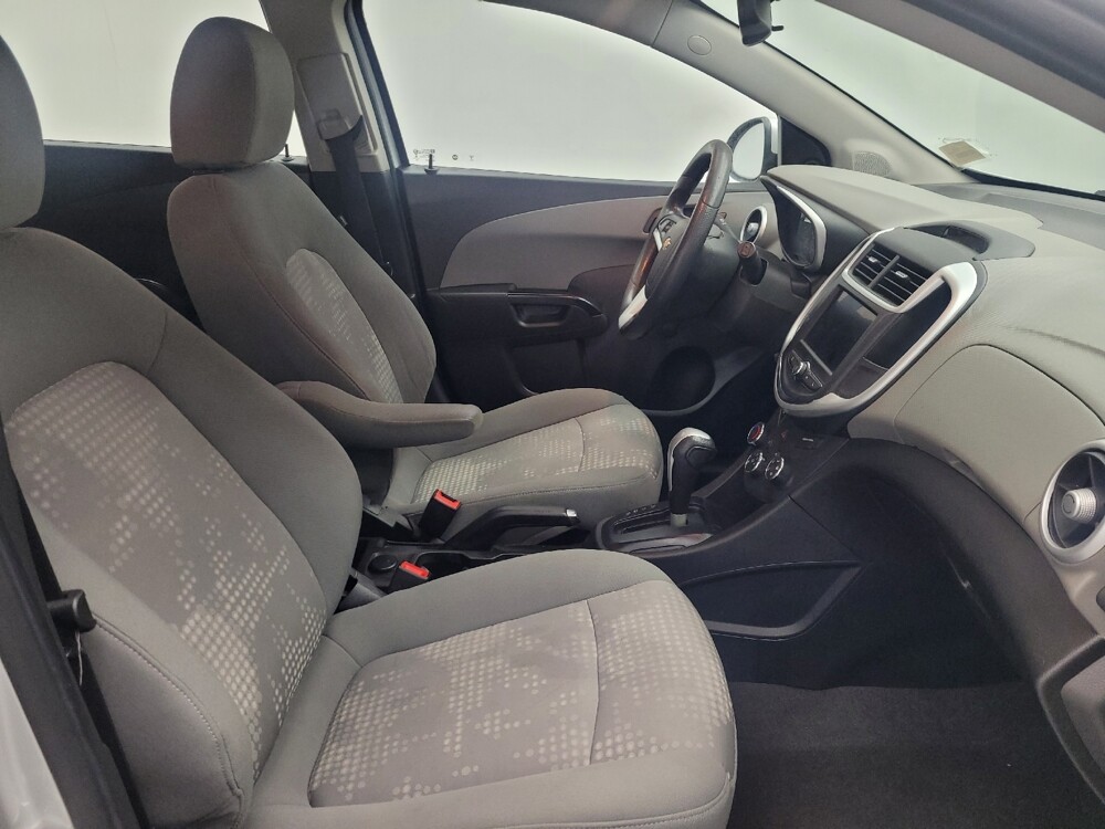 2020 Chevrolet Sonic in Memphis, TN 38115 - 18094276 21