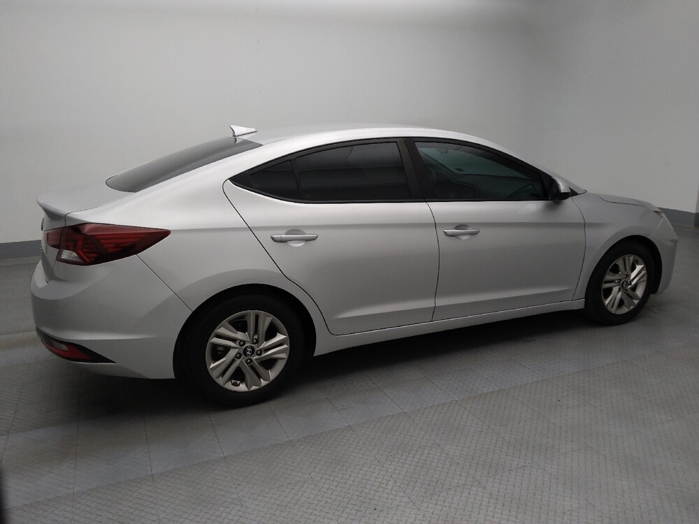 2019 Hyundai Elantra in Denver, CO 80012 - 18094277 10