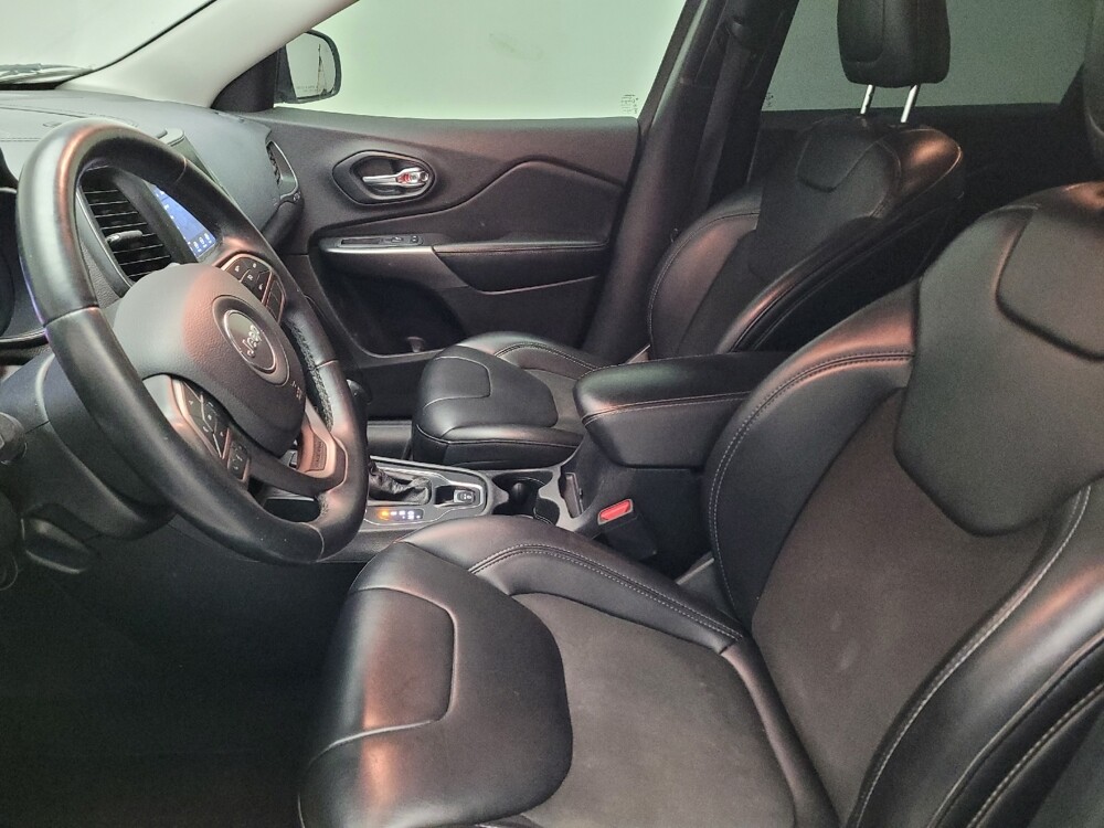 2019 Jeep Cherokee in Fresno, CA 93726 - 18094279 17