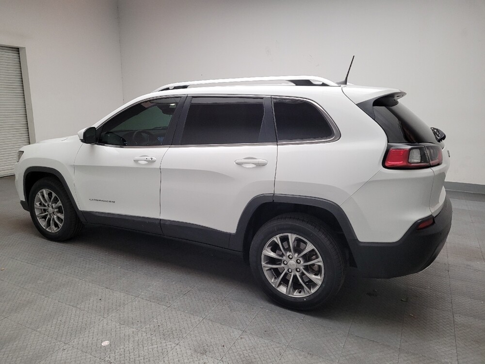 2019 Jeep Cherokee in Fresno, CA 93726 - 18094279 3