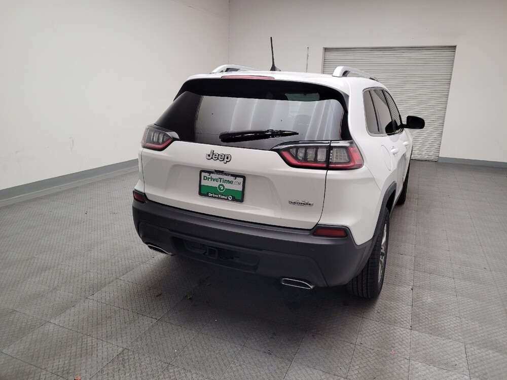 2019 Jeep Cherokee in Fresno, CA 93726 - 18094279 7
