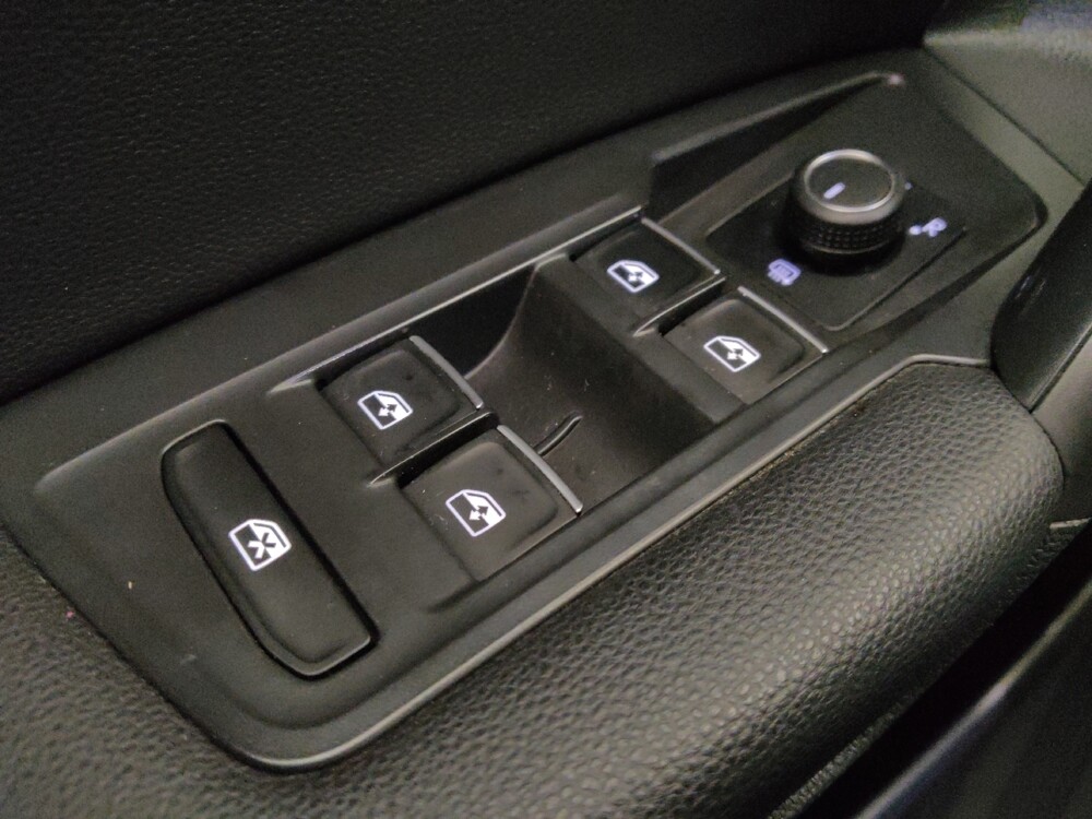 2021 Volkswagen Tiguan in Phoenix, AZ 85015 - 18094280 27