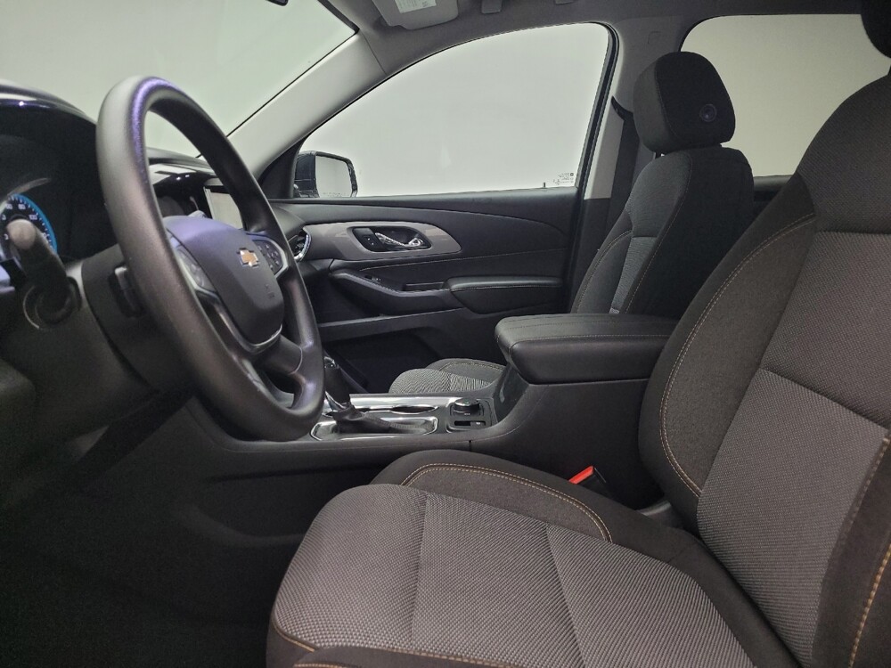 2020 Chevrolet Traverse in Grand Rapids, MI 49508 - 18094284 17