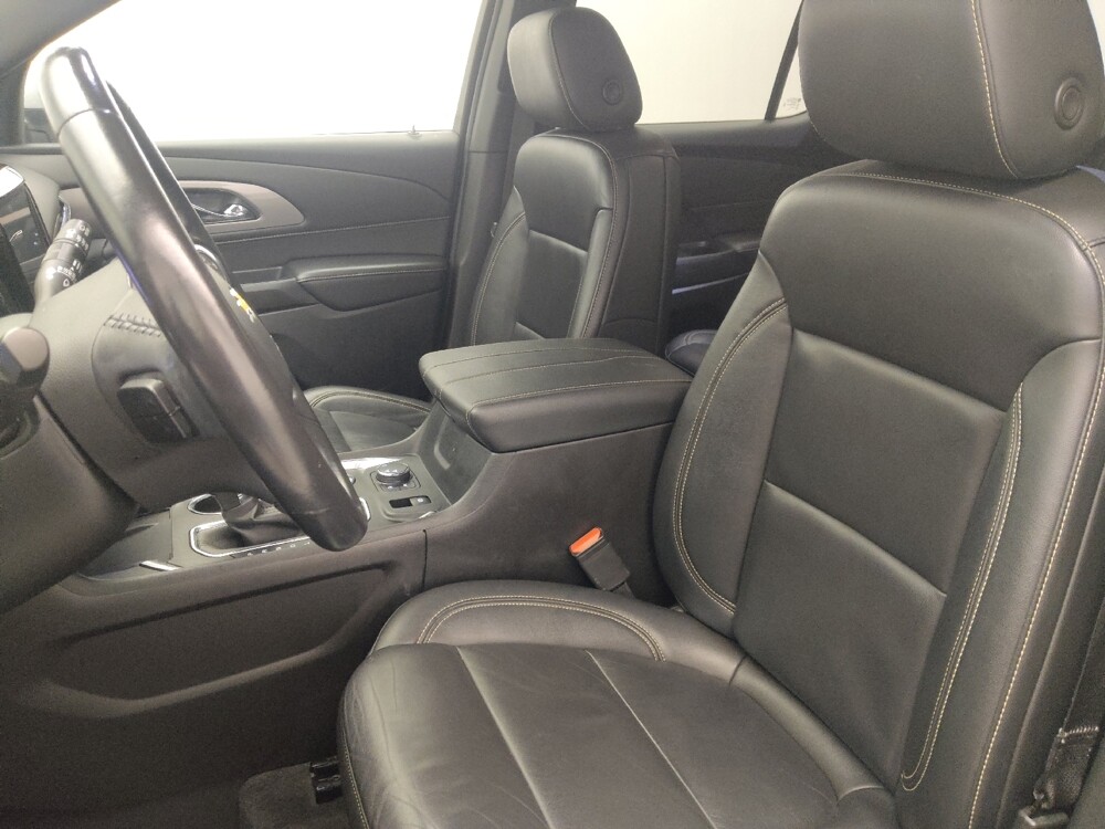 2022 Chevrolet Traverse in Charleston, SC 29414 - 18094287 17