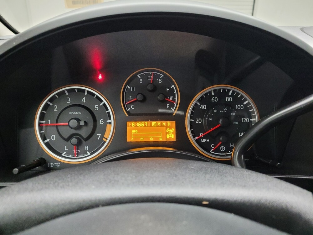 2014 Nissan Titan in Grand Rapids, MI 49508 - 18094288 25