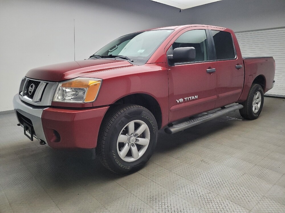 2014 Nissan Titan in Grand Rapids, MI 49508 - 18094288 2