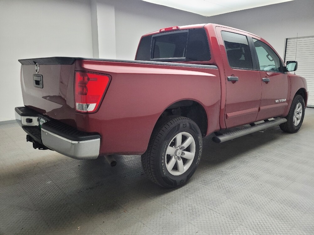 2014 Nissan Titan in Grand Rapids, MI 49508 - 18094288 10