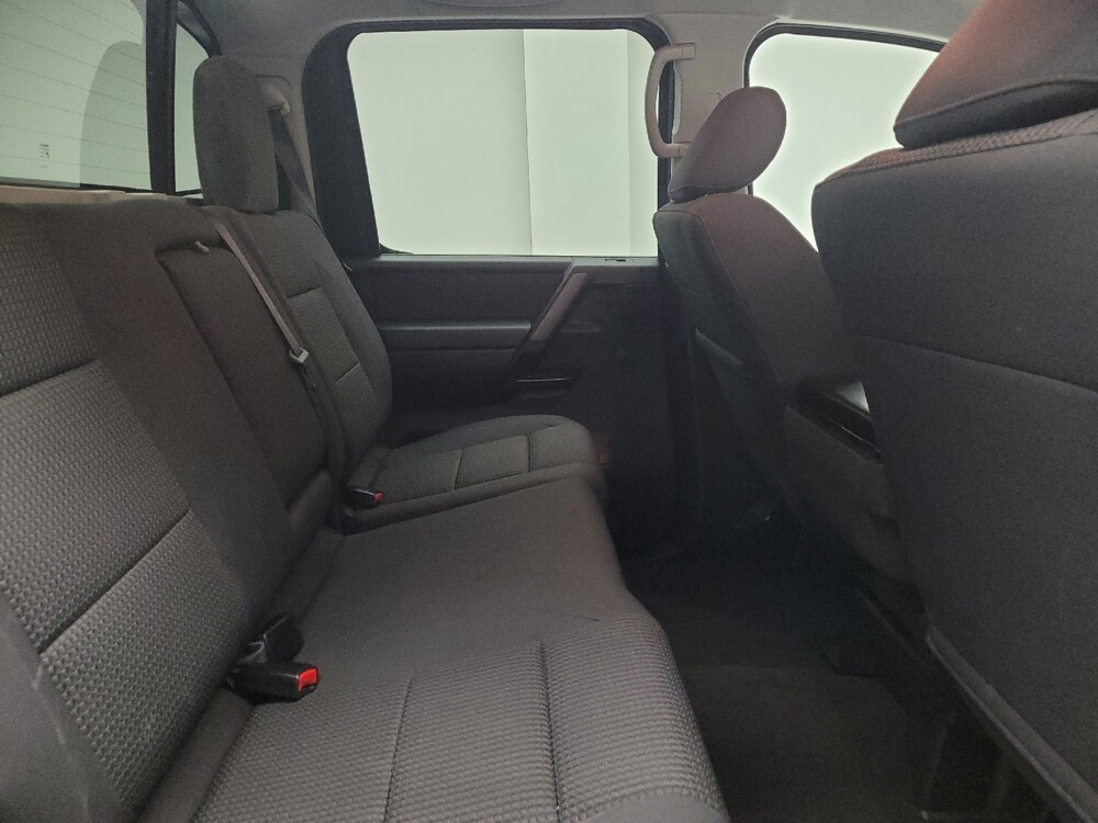 2014 Nissan Titan in Grand Rapids, MI 49508 - 18094288 19