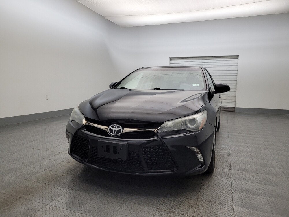 2016 Toyota Camry in Glendale, AZ 85301 - 18094290 15