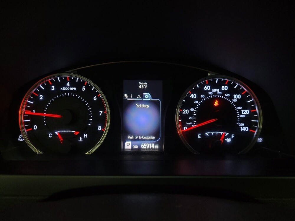 2016 Toyota Camry in Glendale, AZ 85301 - 18094290 23