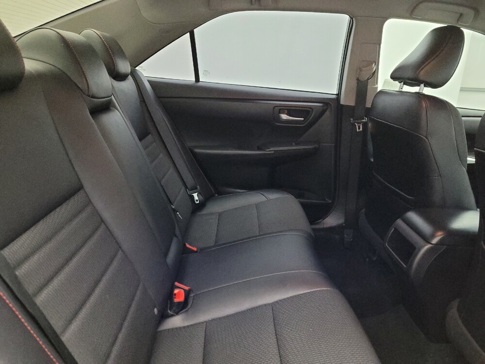 2016 Toyota Camry in Glendale, AZ 85301 - 18094290 19