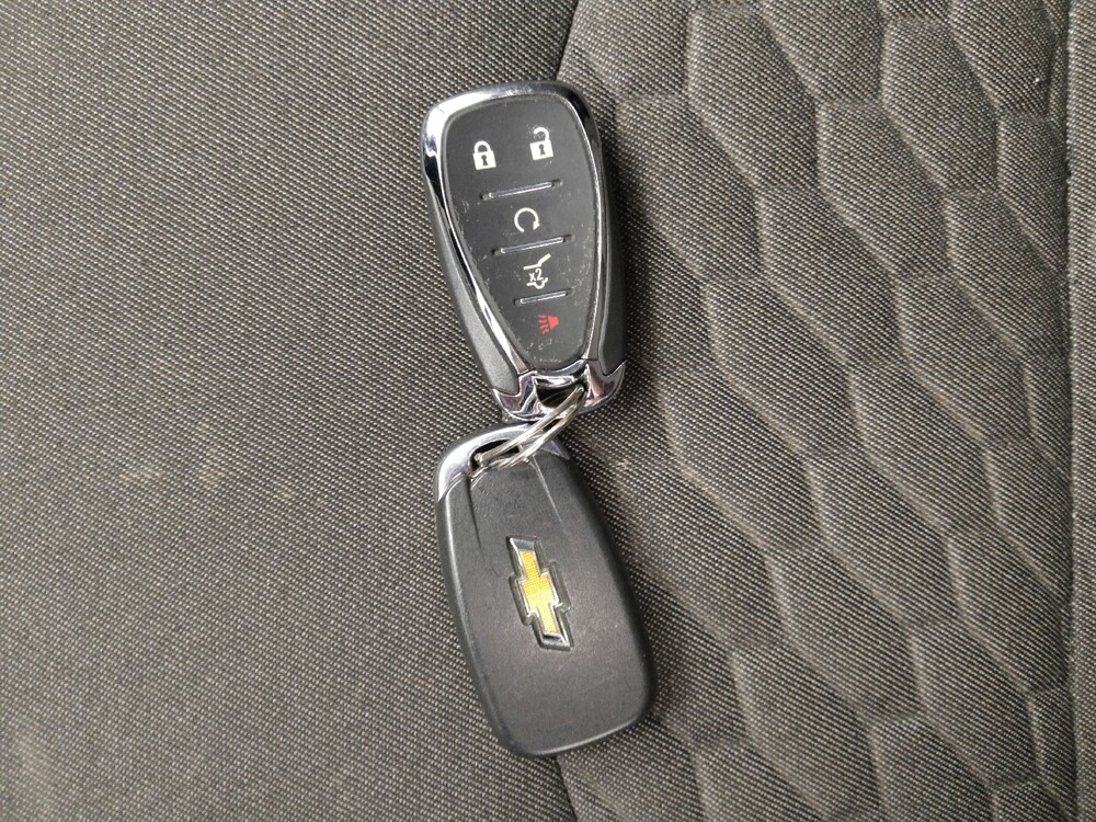 2019 Chevrolet Equinox in St. Louis, MO 63125 - 18094294 32