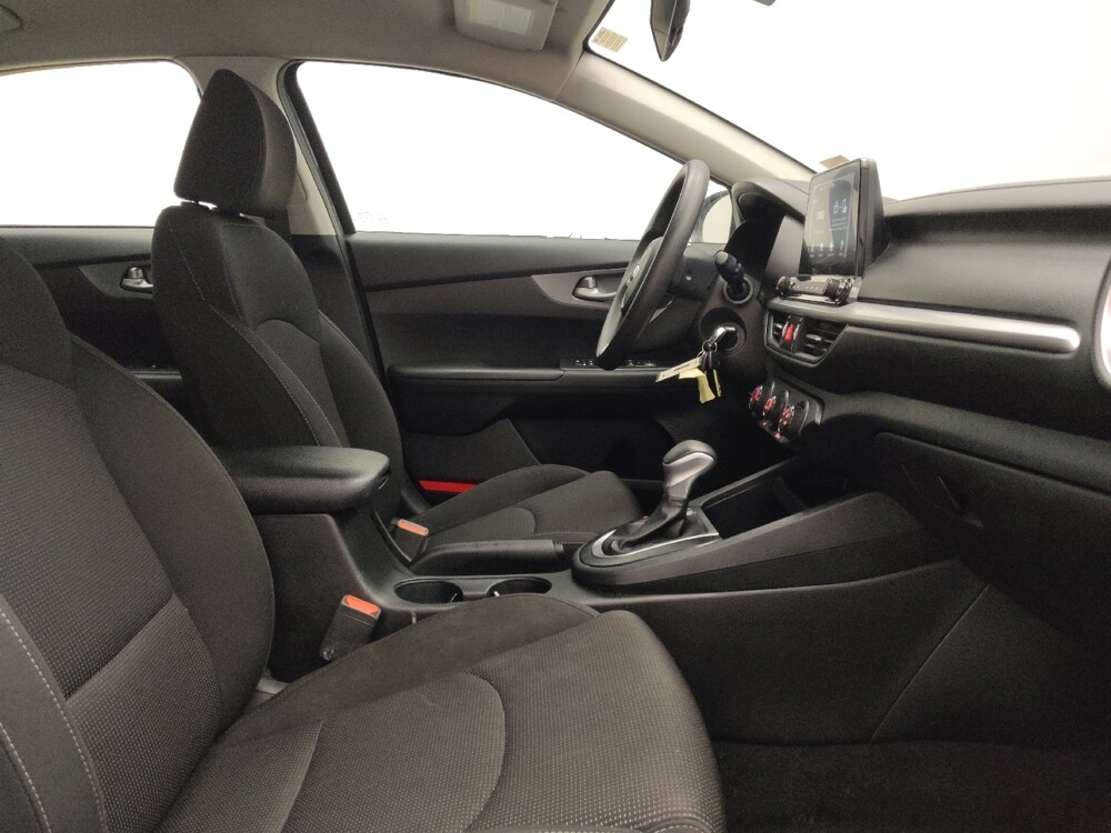 2020 Kia Forte in Lombard, IL 60148 - 18094295 21