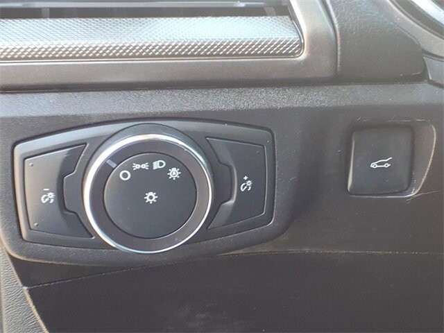 2017 Ford Fusion in Troy, IL 62294-1376 - 18094300 17