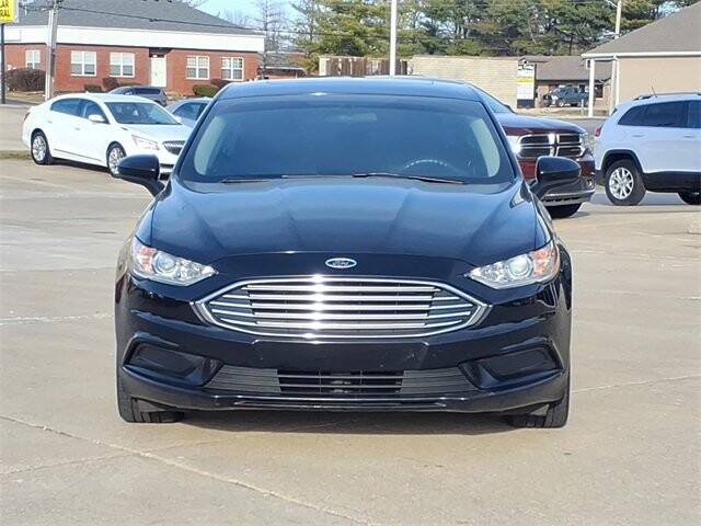 2017 Ford Fusion in Troy, IL 62294-1376 - 18094300 31
