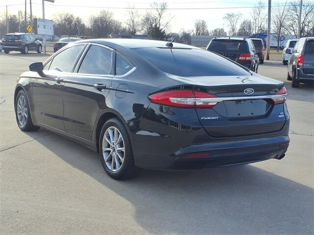 2017 Ford Fusion in Troy, IL 62294-1376 - 18094300 2