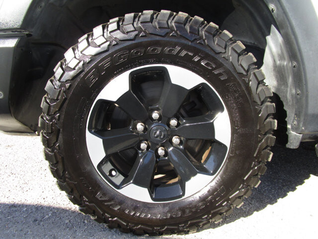 2019 RAM 1500 in Tampa, FL 33604-6914 - 18094304 20