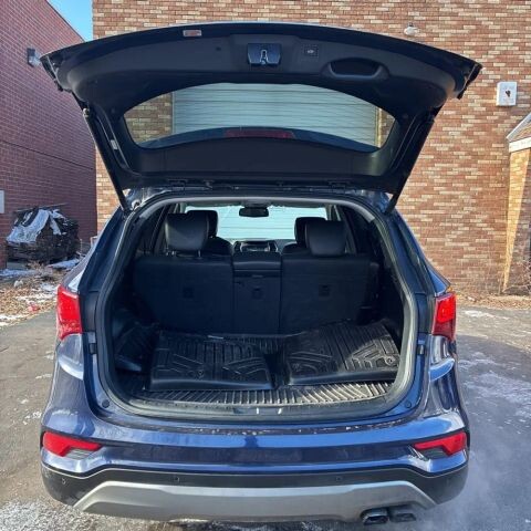 2018 Hyundai Santa Fe in Wadena, MN 56482 - 18094312 7