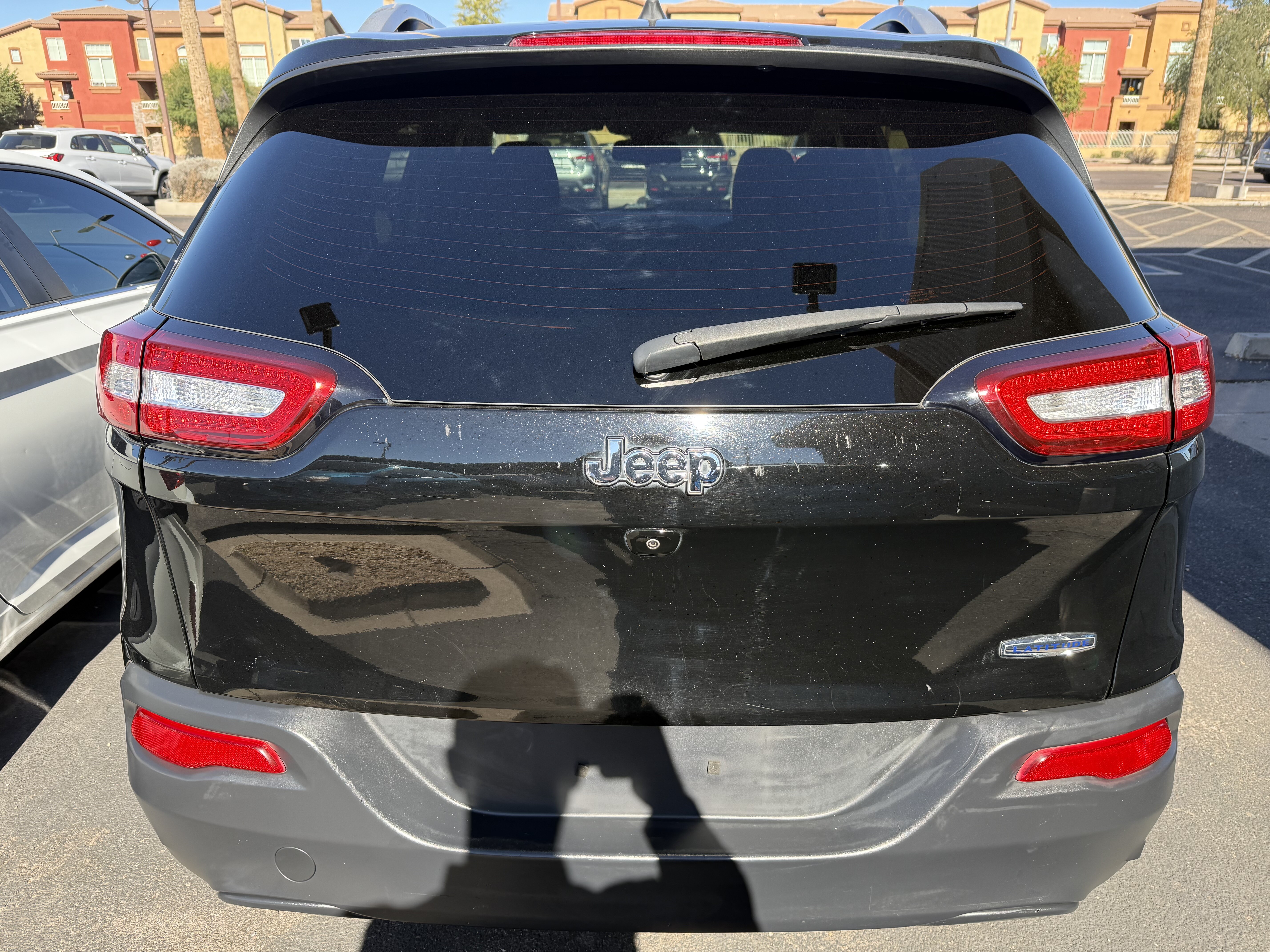 2017 Jeep Cherokee in Phoenix, AZ 85022 - 18094318 5