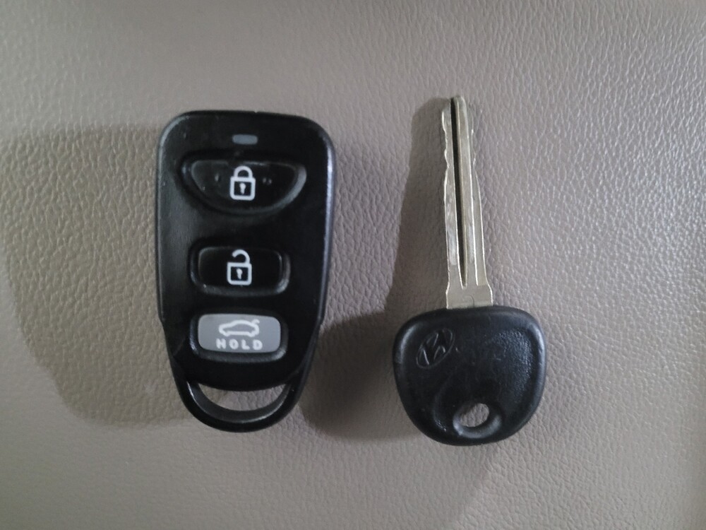 2019 Hyundai Elantra in Jackson, MS 39211 - 18094327 32