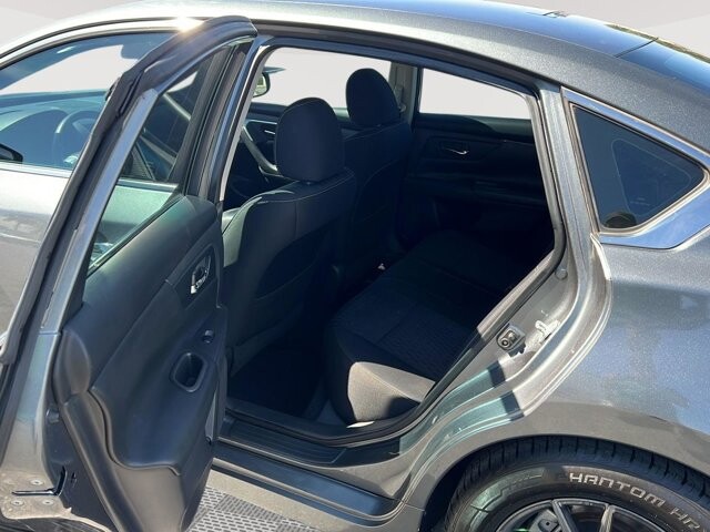 2017 Nissan Altima in Mesa, AZ 85212 - 18094336 14