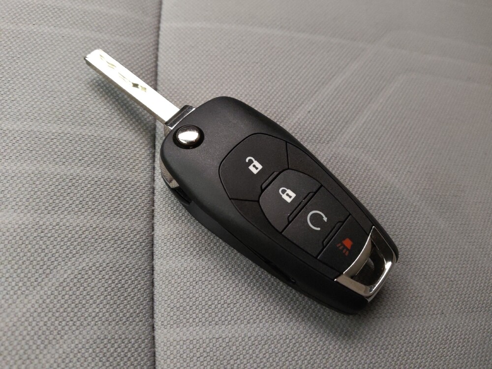 2020 Chevrolet Trax in Phoenix, AZ 85015 - 18094342 32