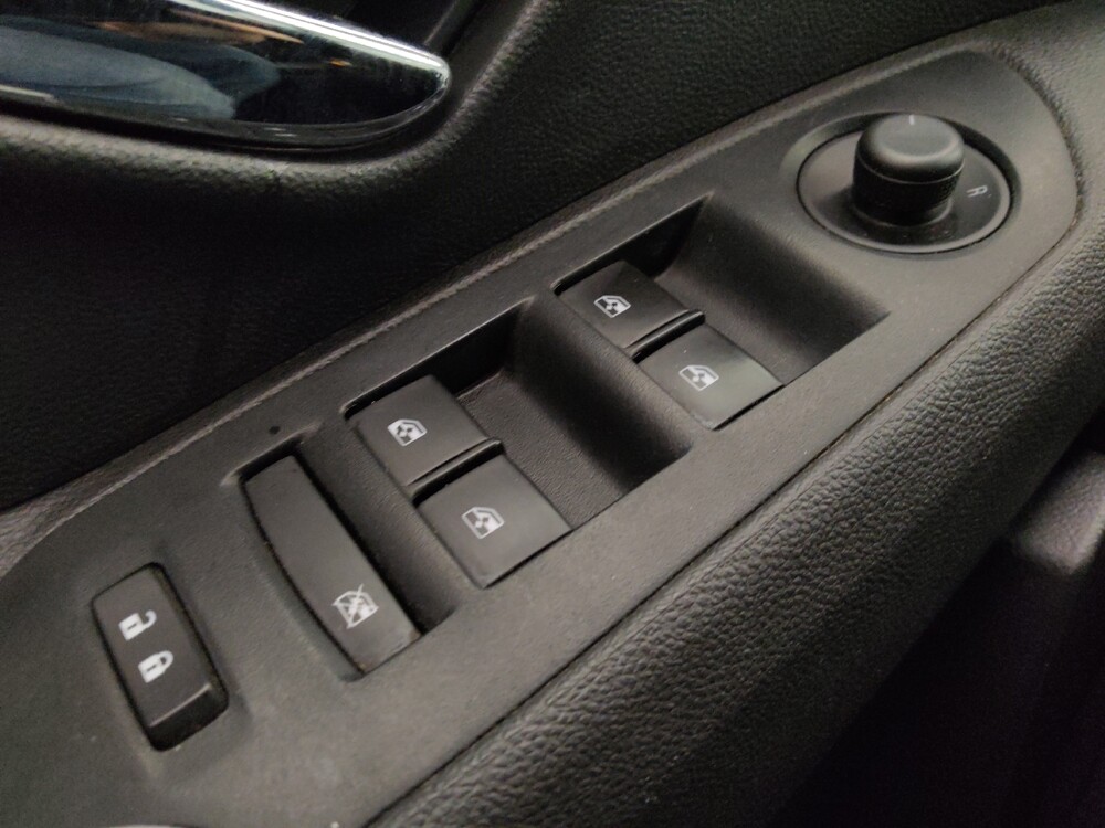 2020 Chevrolet Trax in Phoenix, AZ 85015 - 18094342 27