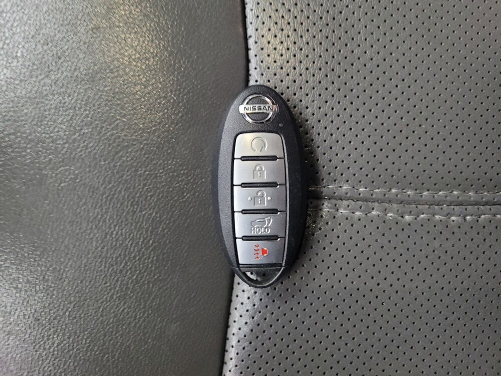 2019 Nissan Pathfinder in Huntsville, AL 35816 - 18094345 32