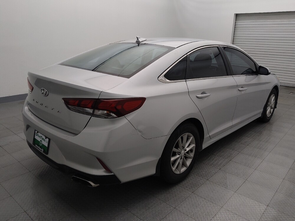 2018 Hyundai Sonata in Houston, TX 77060 - 18094346 9