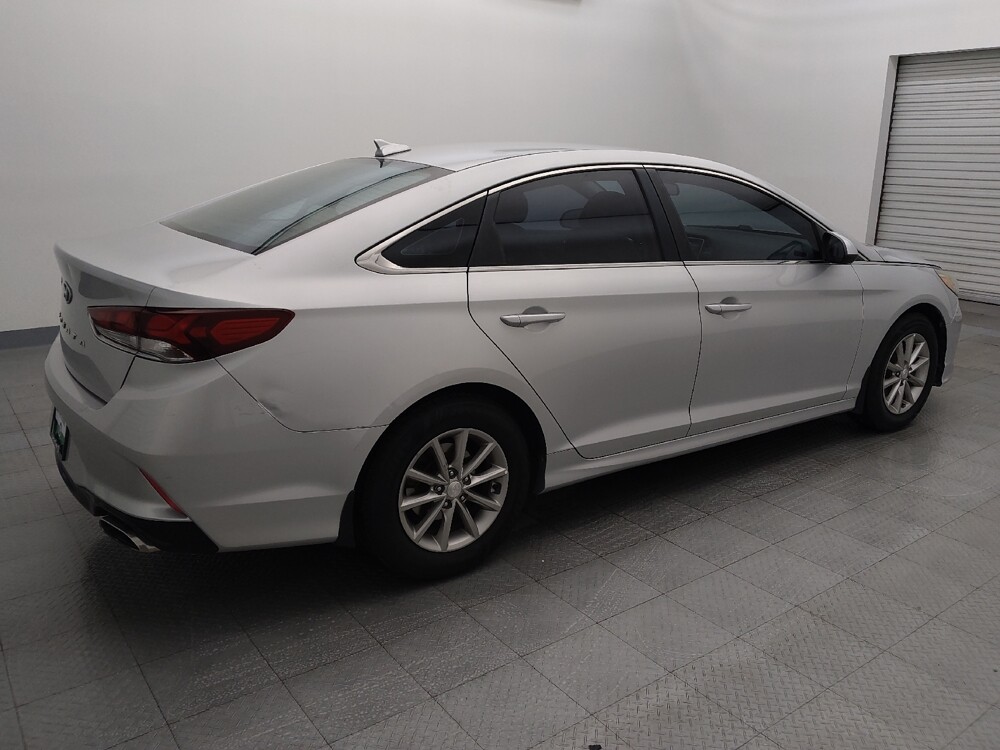 2018 Hyundai Sonata in Houston, TX 77060 - 18094346 10