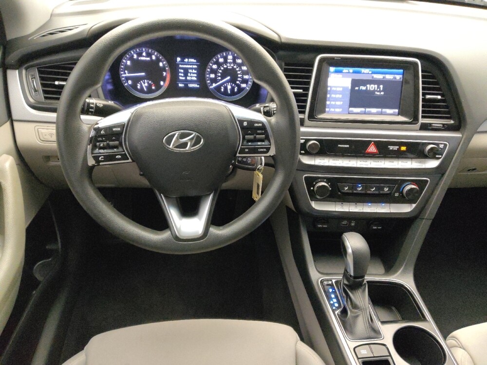2018 Hyundai Sonata in Houston, TX 77060 - 18094346 22