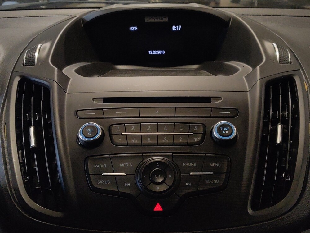 2017 Ford Escape in Miami, FL 33157 - 18094349 25