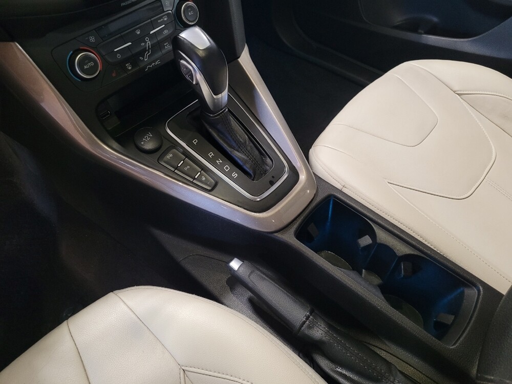 2018 Ford Focus in Gainesville, FL 32609 - 18094350 26