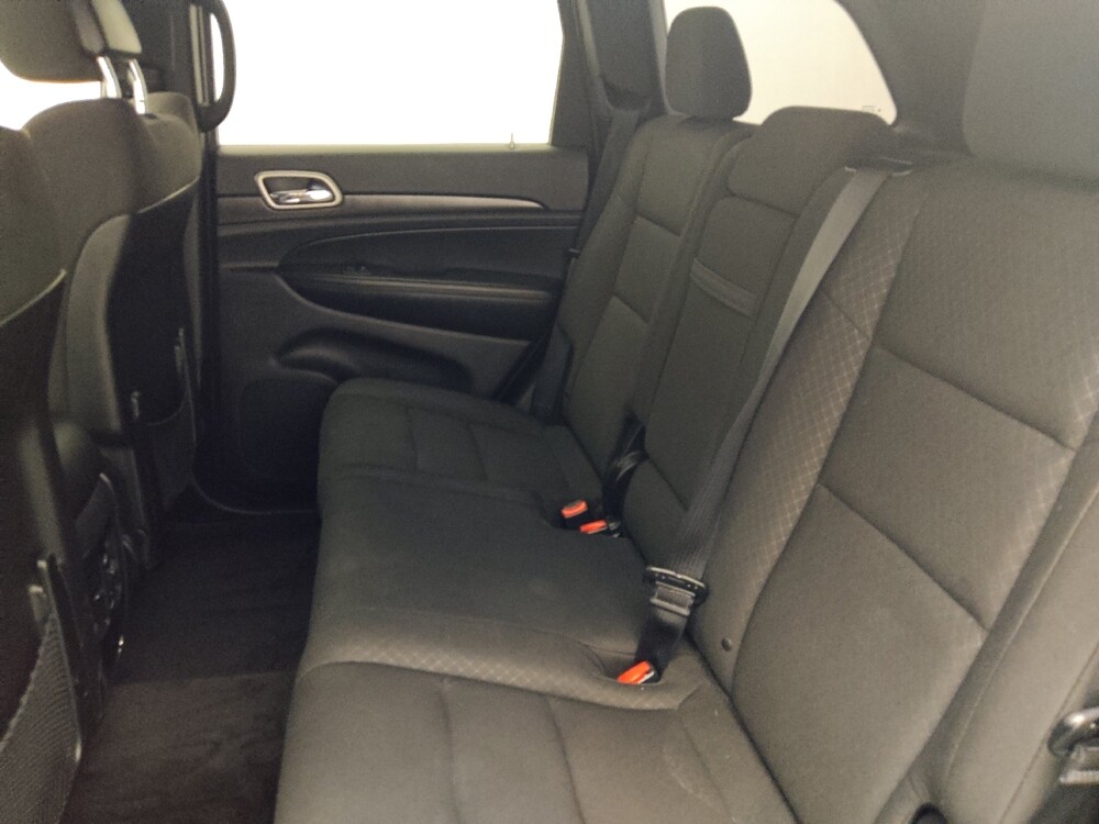 2018 Jeep Grand Cherokee in Savannah, GA 31419 - 18094354 18