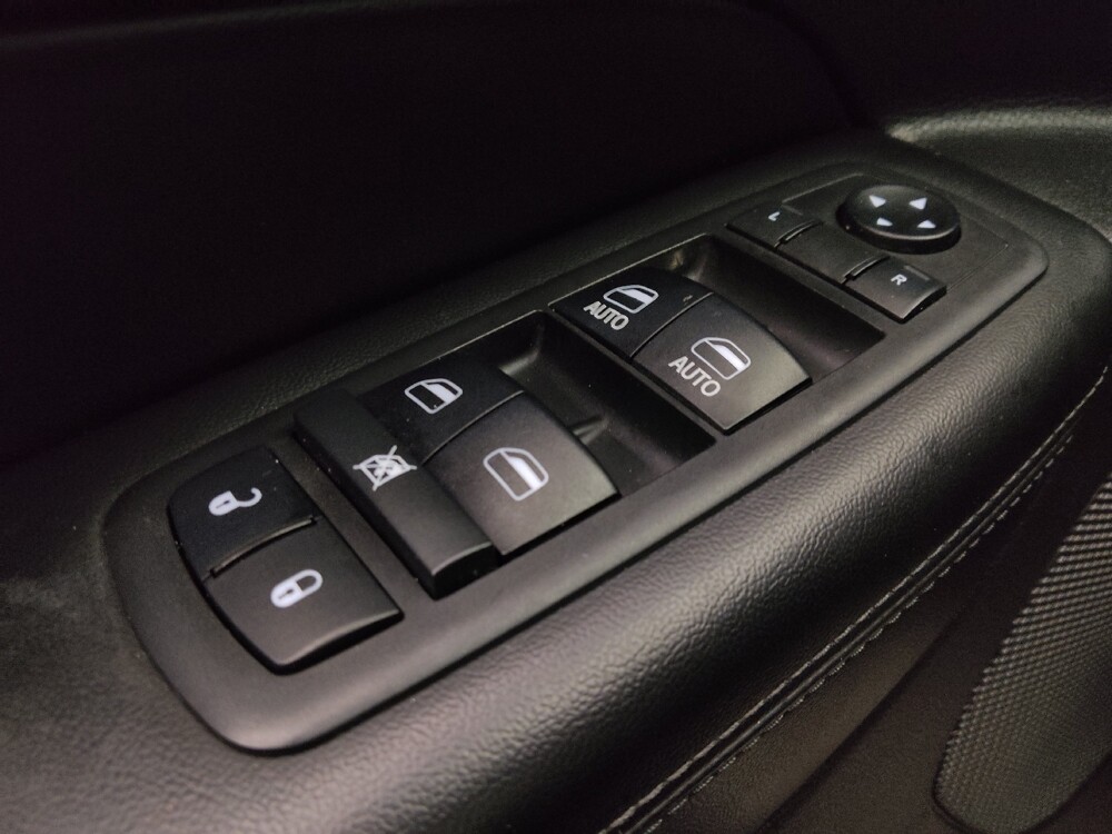 2018 Jeep Grand Cherokee in Savannah, GA 31419 - 18094354 27