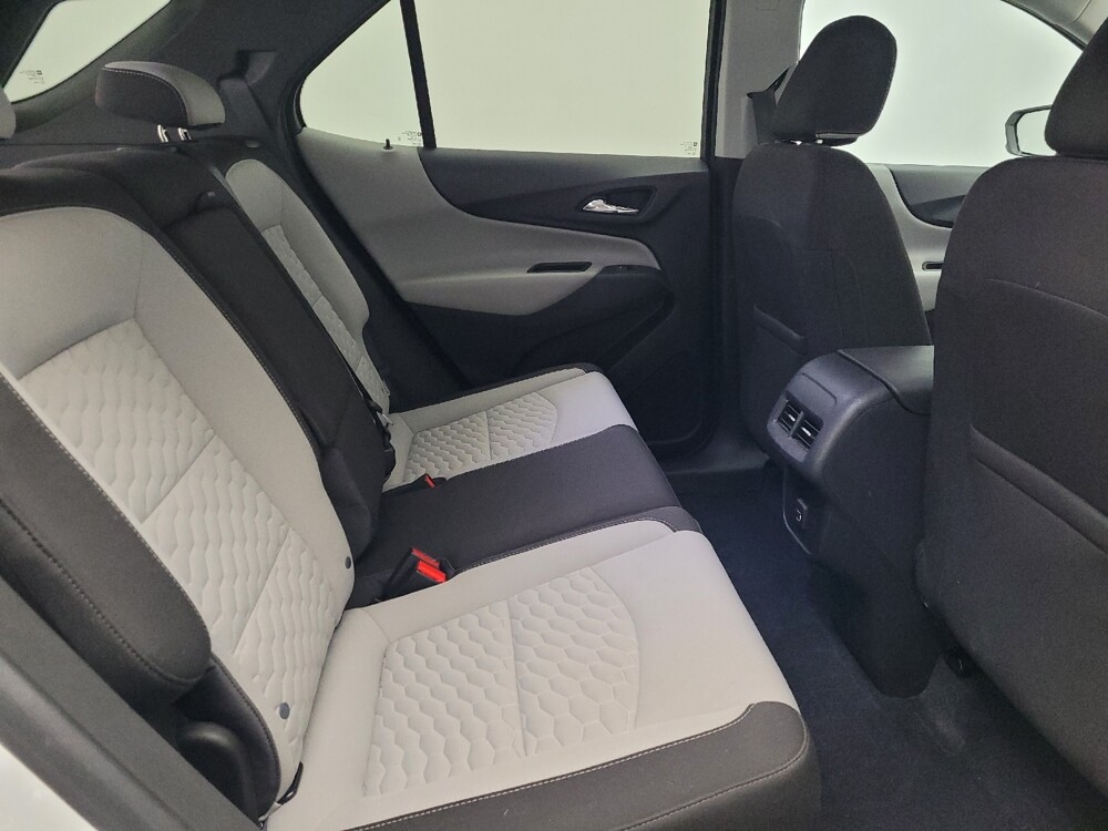 2020 Chevrolet Equinox in Albany, GA 31705 - 18094355 19