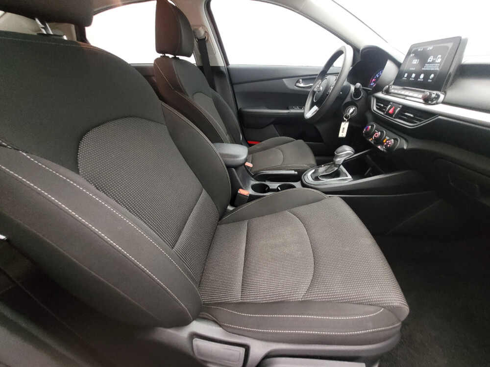 2021 Kia Forte in Houston, TX 77060 - 18094360 21