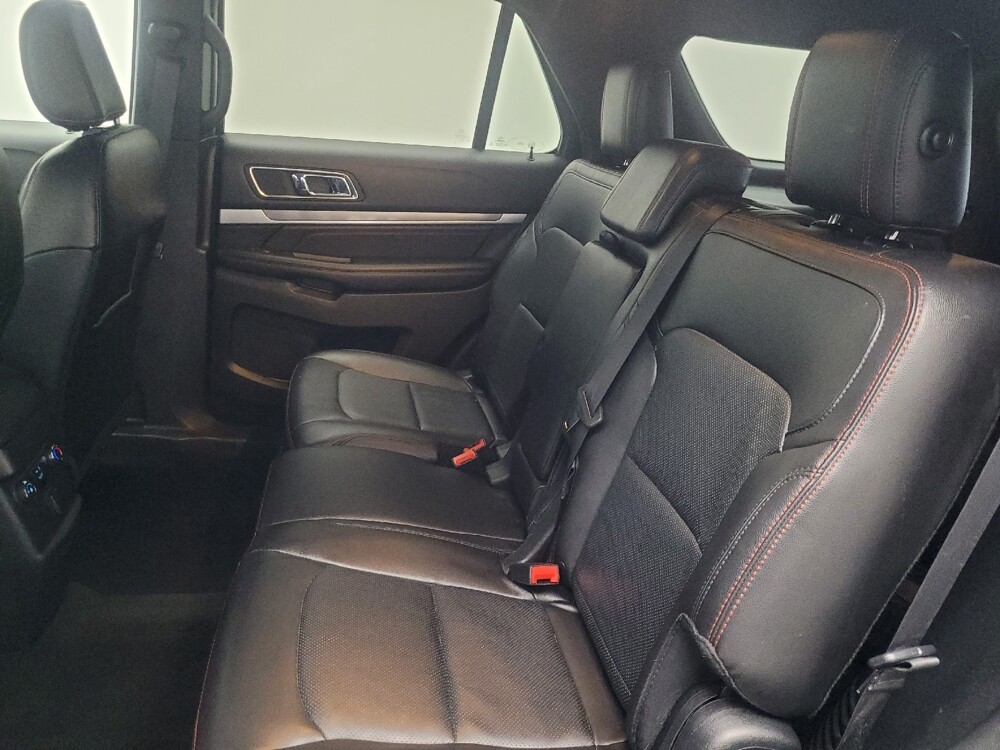 2018 Ford Explorer in Highland, IN 46322 - 18094363 18
