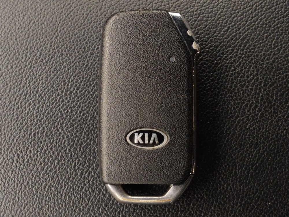 2021 Kia Sportage in Houston, TX 77074 - 18094365 32