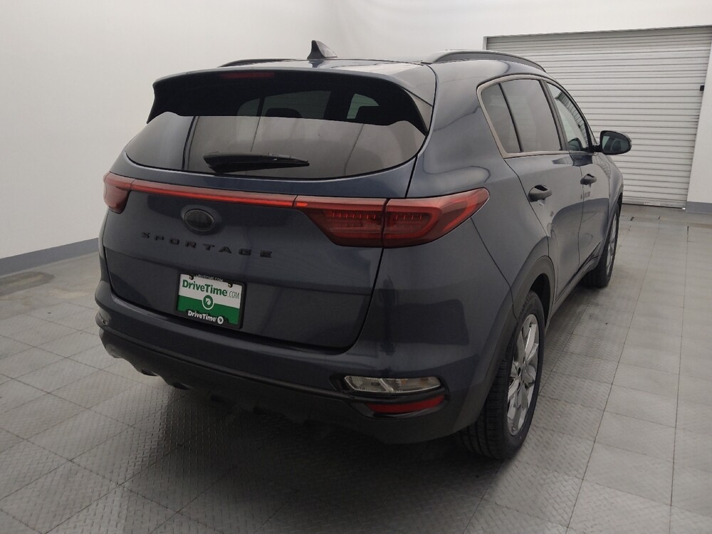 2021 Kia Sportage in Houston, TX 77074 - 18094365 7