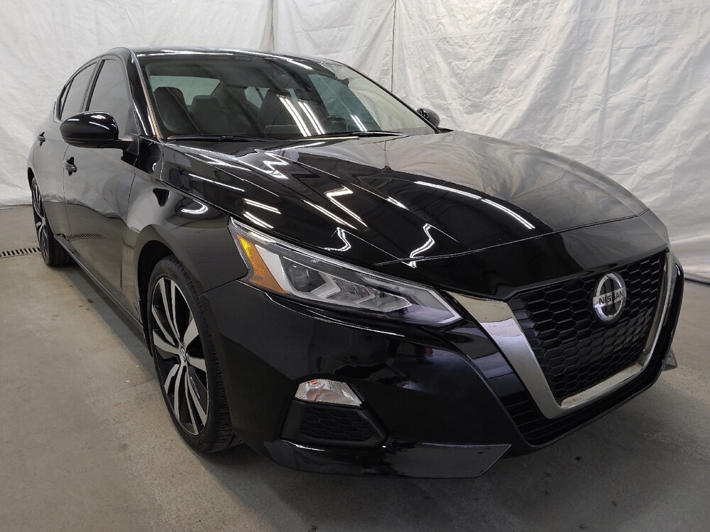 2019 Nissan Altima in Cincinnati, OH 45255 - 18094367 13