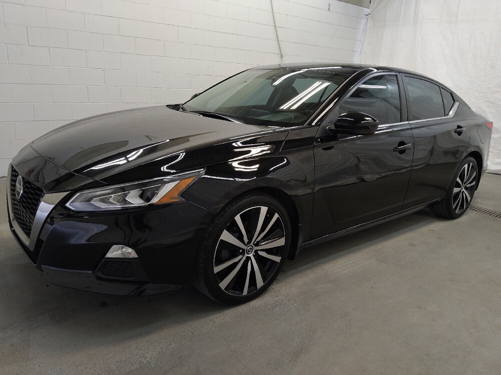 2019 Nissan Altima in Cincinnati, OH 45255 - 18094367 2