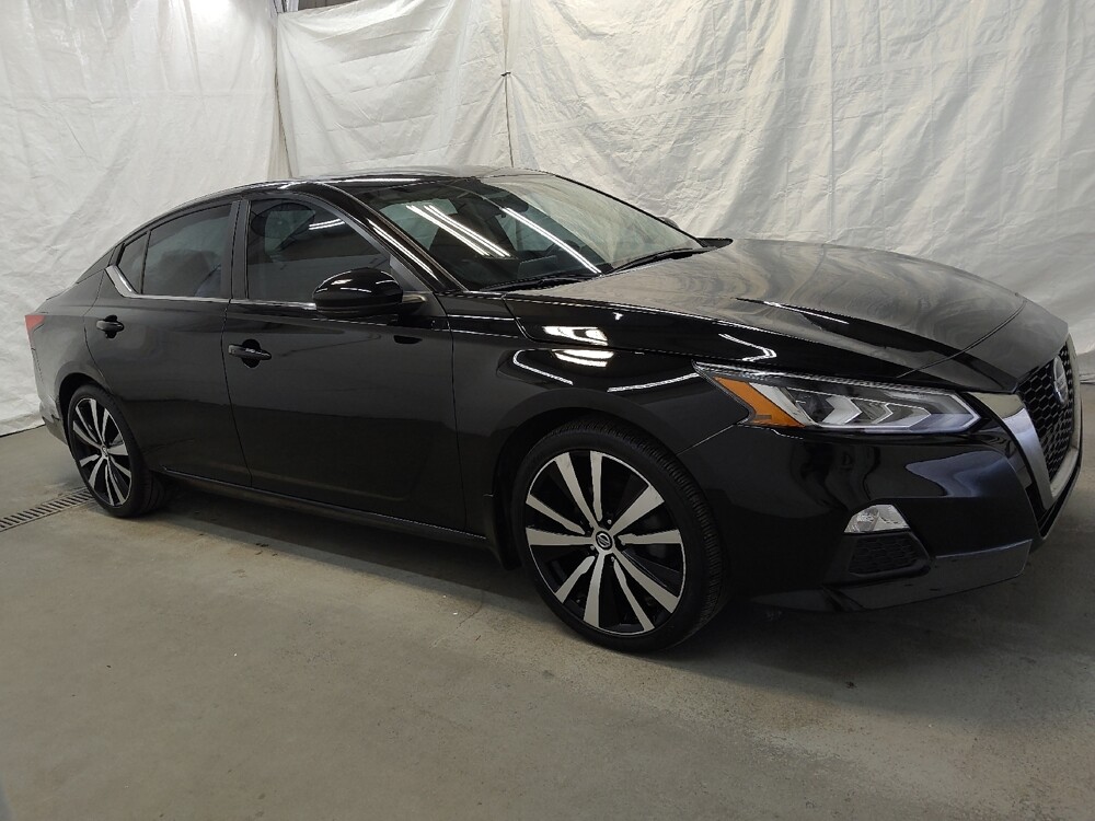 2019 Nissan Altima in Cincinnati, OH 45255 - 18094367 11