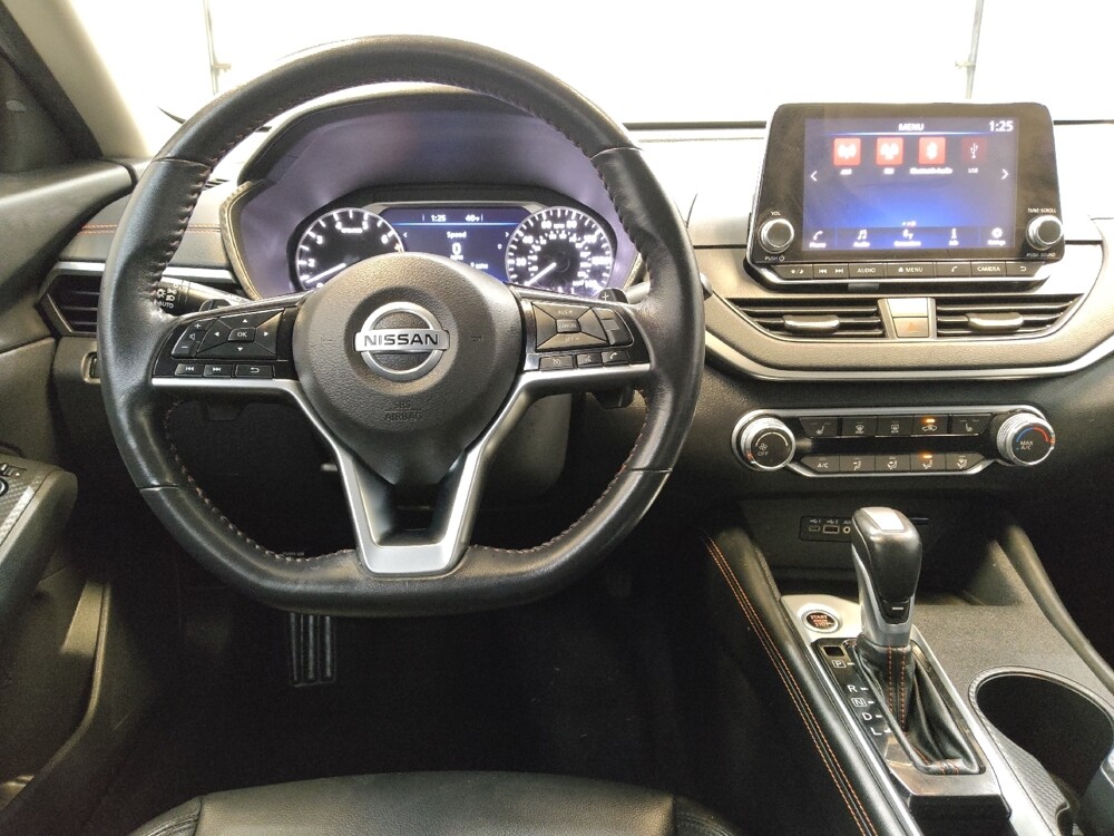 2019 Nissan Altima in Cincinnati, OH 45255 - 18094367 22