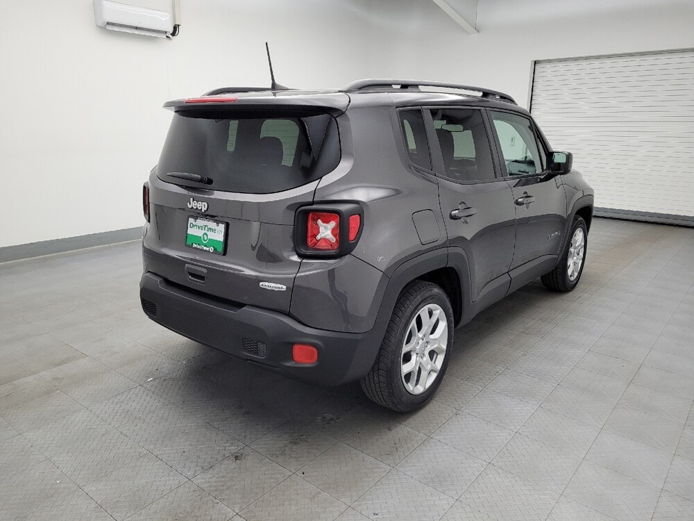 2018 Jeep Renegade in Taylor, MI 48180 - 18094369 9